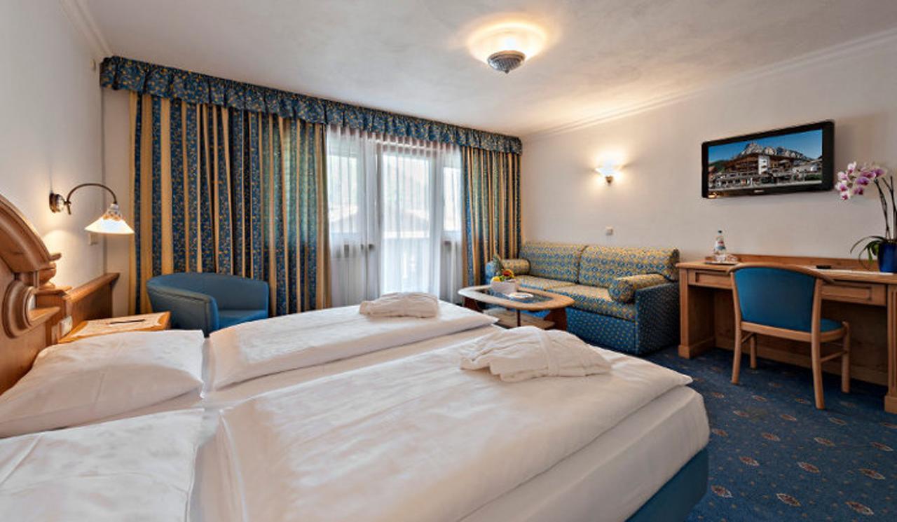 Hotel Marmolada Corvara Exteriér fotografie